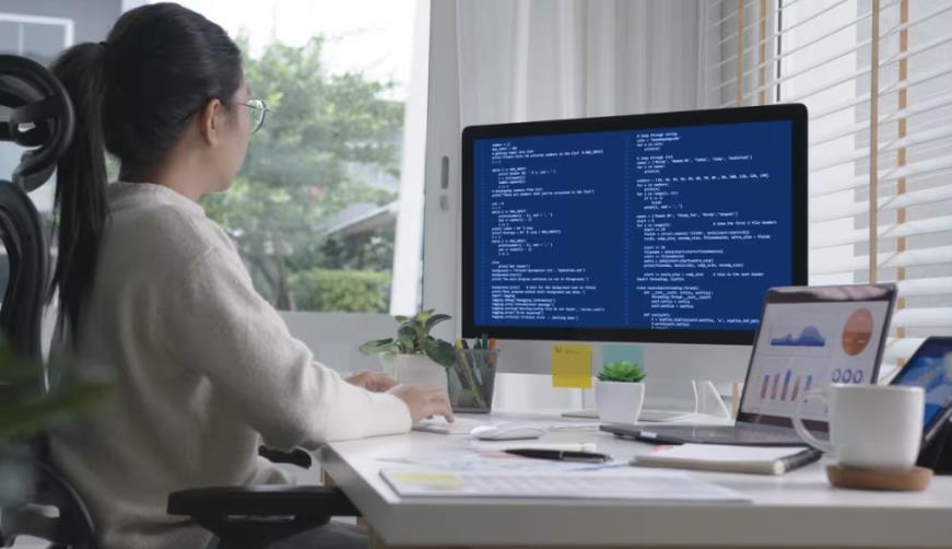 西藏企业数字化解决方案:机器学习赋能商业模式升级的核心路径